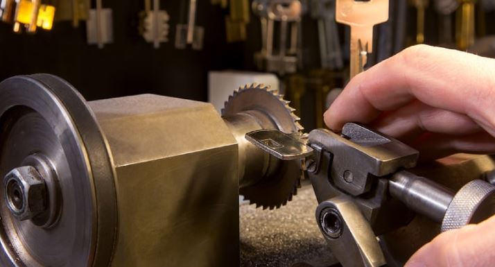 9 Benefits of Professional Locksmith Services