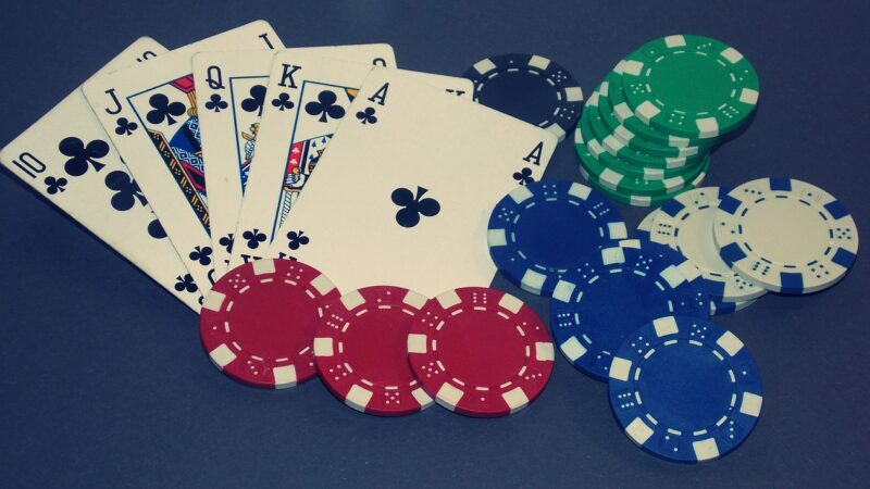 Some Tips to Choose theBest Online Poker Site
