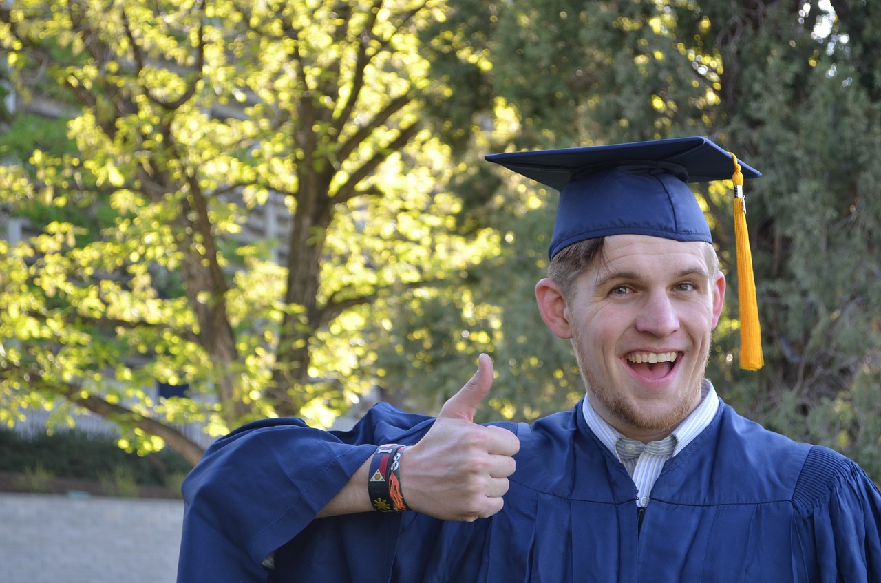 Why A Diploma Is Better Than A Degree Technonguide
