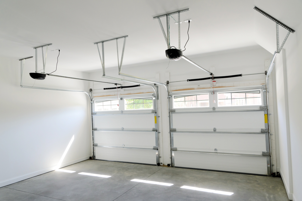 3 Helpful Tips To Choose A Garage Door Opener And Save Money.