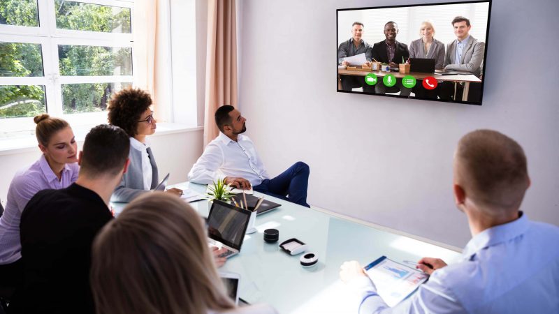 The Most Handy Services for Online Meetings