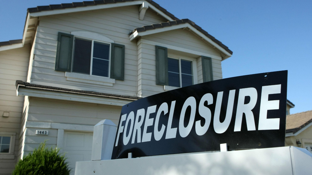 Generate Greater Revenues by Investing in PreForeclosure Houses!
