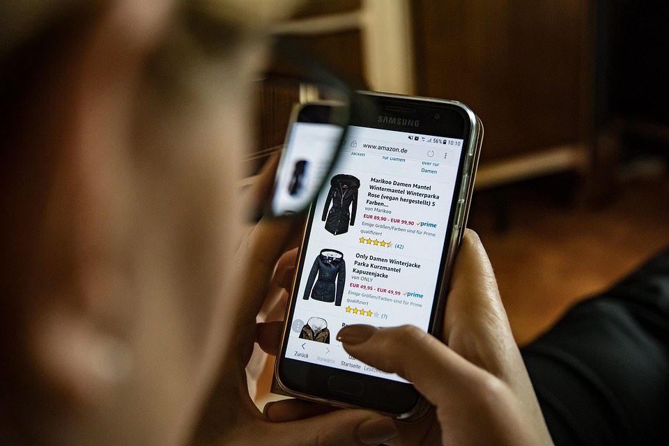 Top Online Shopping Apps for Fashion Lovers