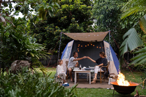 Know how to choose the best materials for that canopy tent in your outdoor space