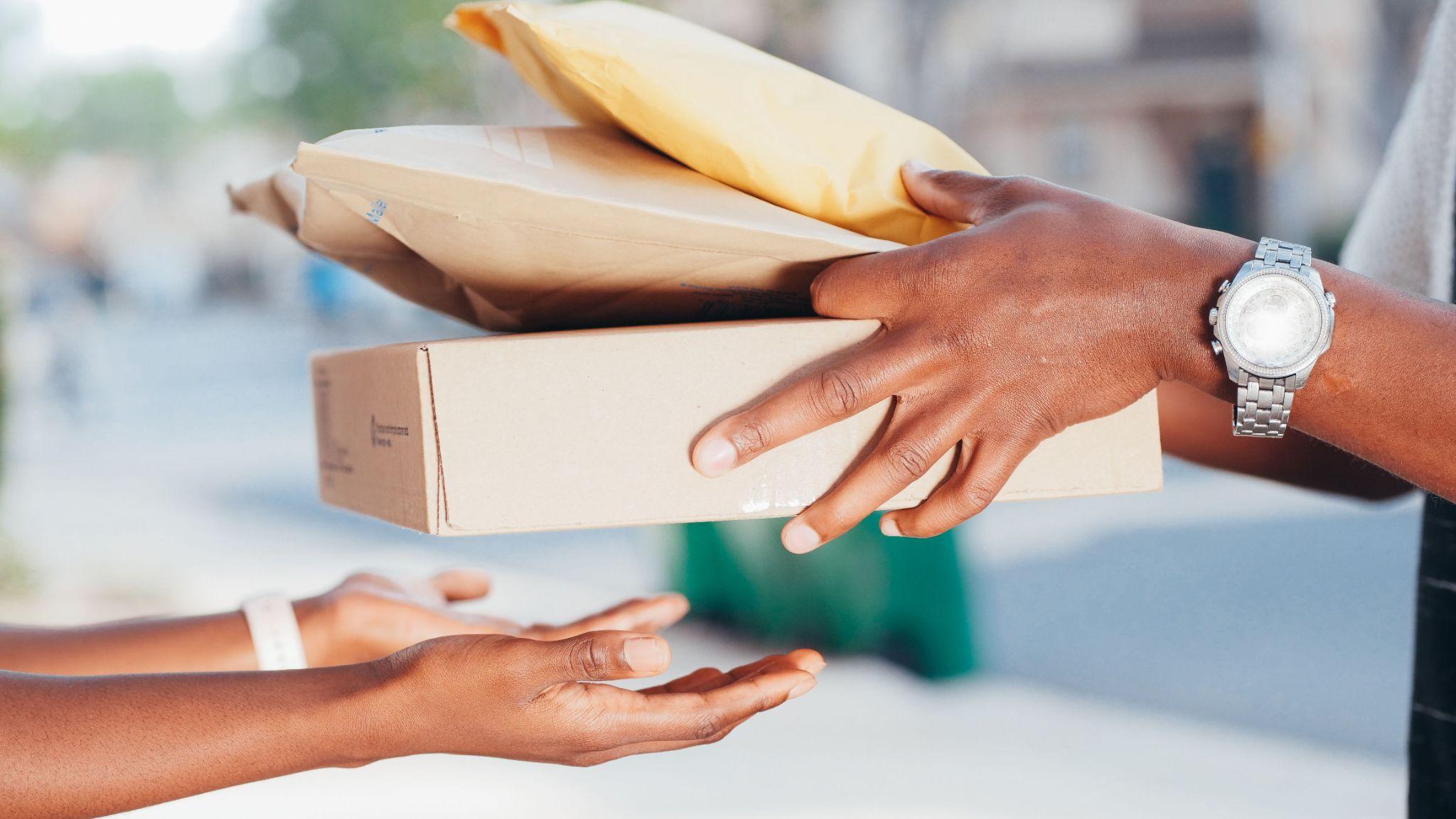 6 Strategies to Impress Online Customers with Packaging