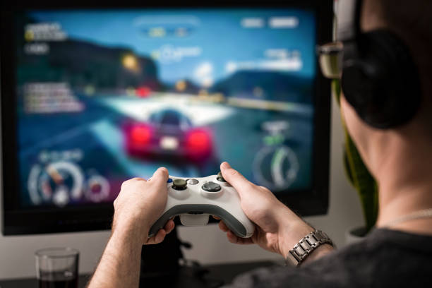 What ways might you benefit from joining an online gaming community?