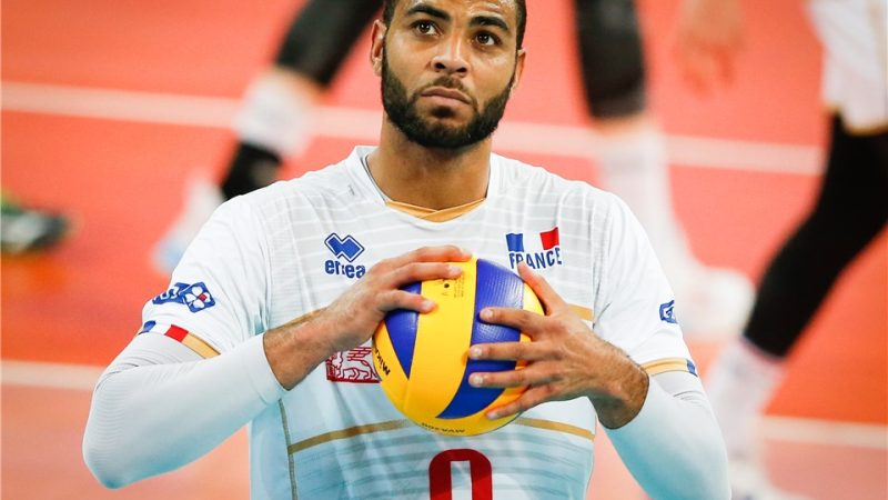 When a volleyball player was expelled from his national team due to indiscipline
