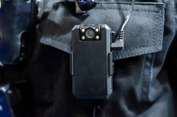 What are the pros and cons of body cameras?