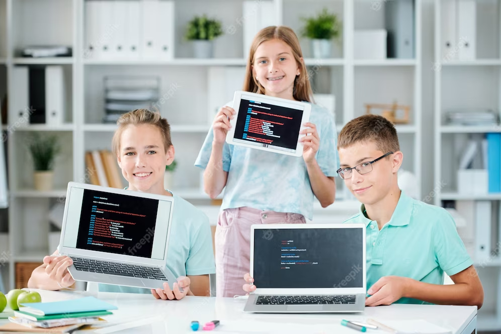 Cracking the Code to Wealth: How Coding Skills Can Enhance Financial Literacy for Kids
