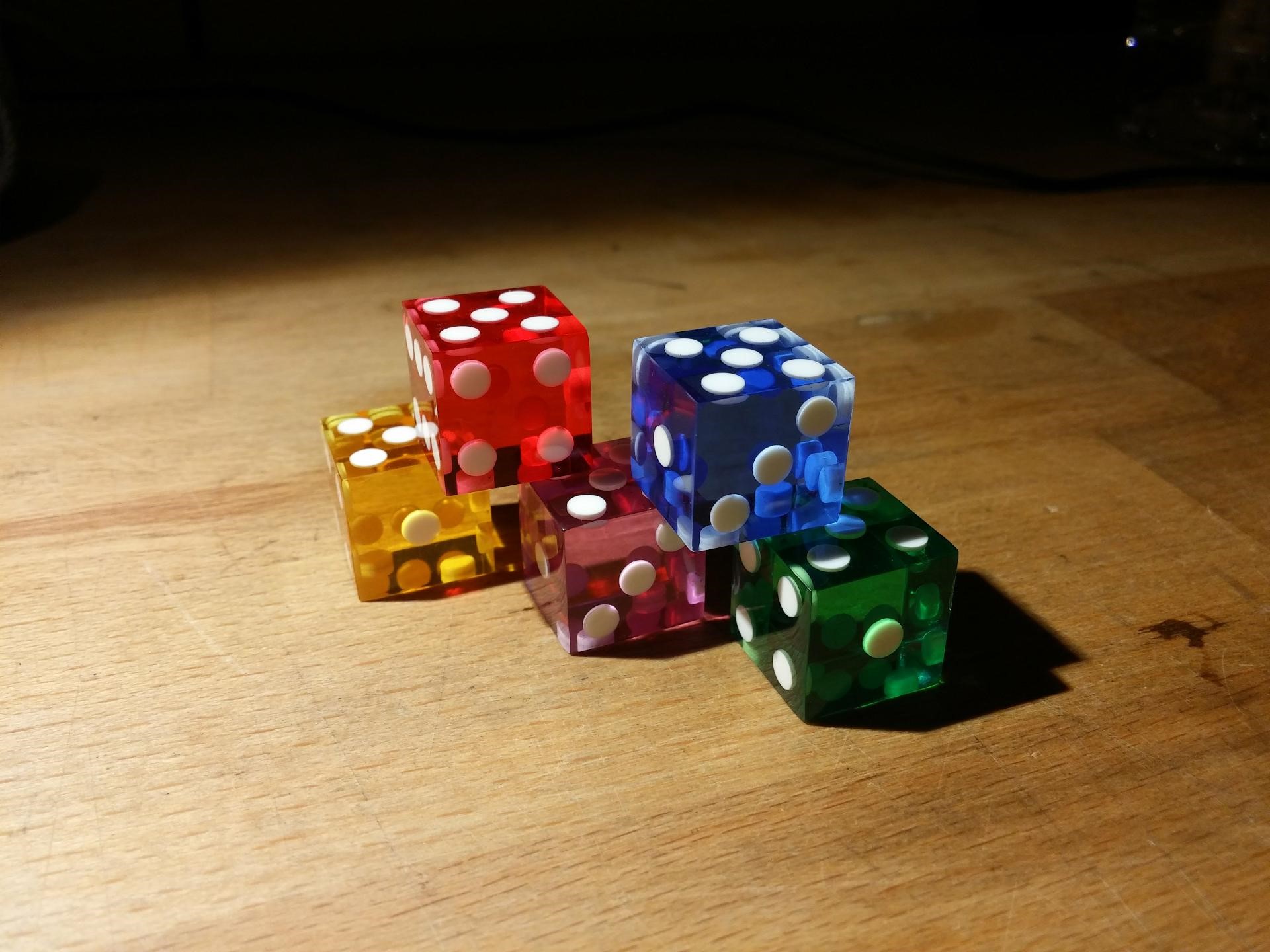 Connecting Gamblers Online: 3 Digital Marketing Strategies from Gambling Websites