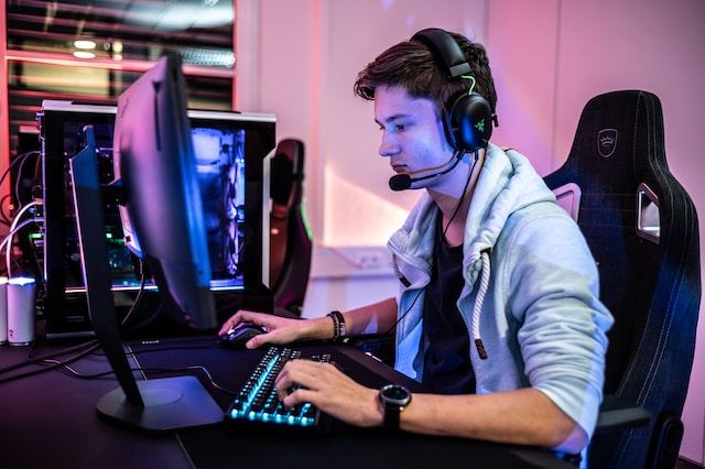 From Casual to Pro: A Gamer’s Journey to Competitive Gaming Excellence