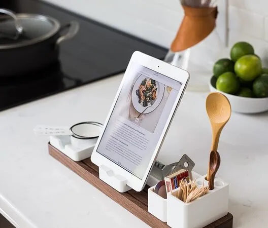 Here are 3 Reasons Why You Can Save Money on Refurbished Gadgets