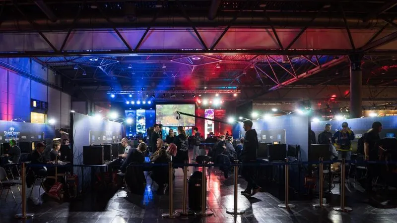 How Is Social Interaction Promoted Through Social Games