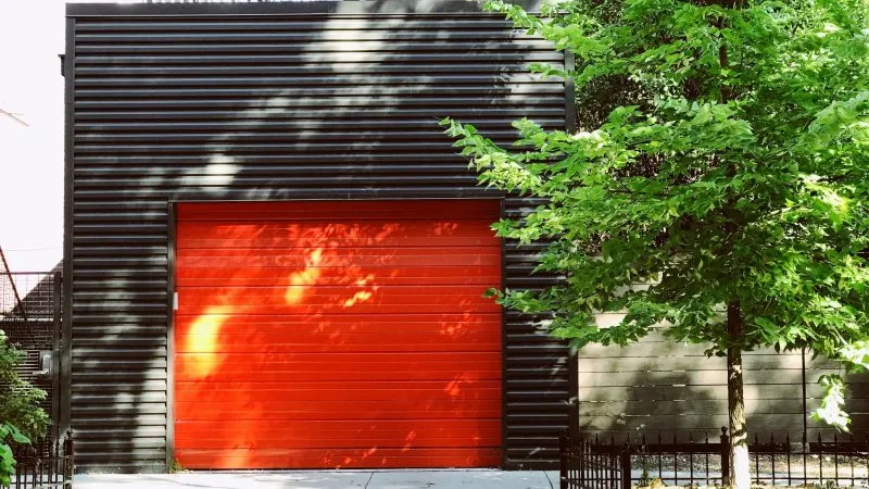 How To Prevent Common Injuries Due To Garage Door Accident