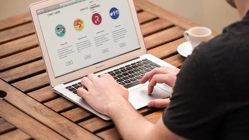 Things to Consider When Buying Laptops for Business