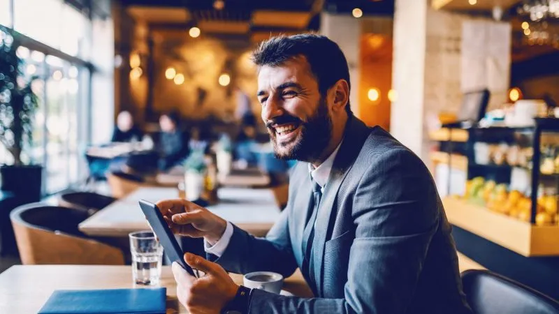 What is liquidity aggregation for a forex broker; key hub functions