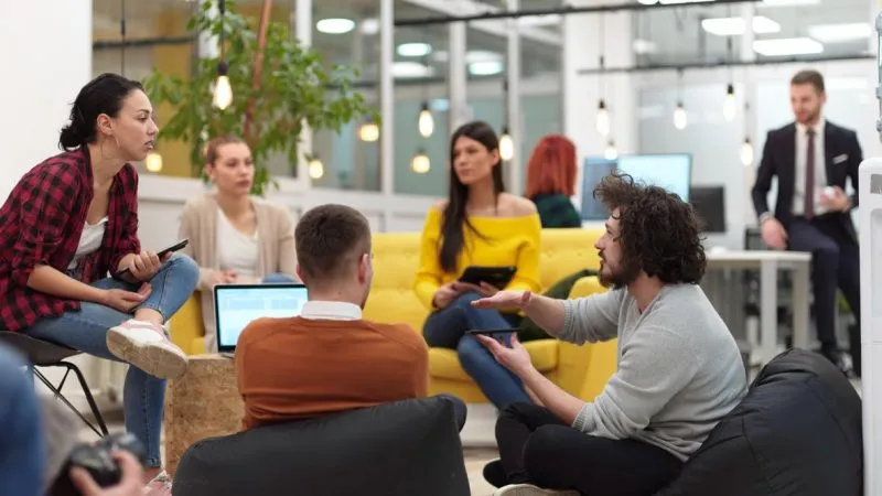 How technology plays a pivotal role in modern marketing