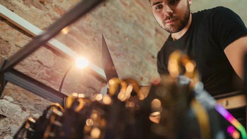 Quantum Computing: Hardware-Based Error Correction in Alternate Qubit Design