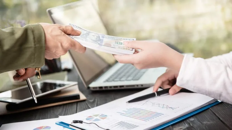 Understanding Interest Rates on Business Loans in 2024