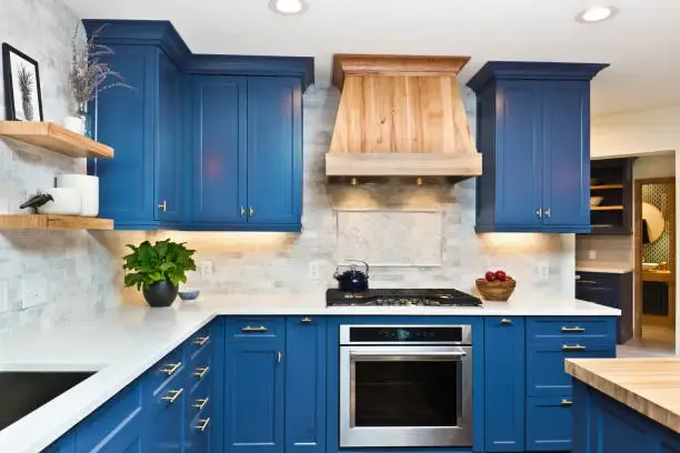10+ Kitchen Paint Colours That Look Expensive but Are Budget-Friendly